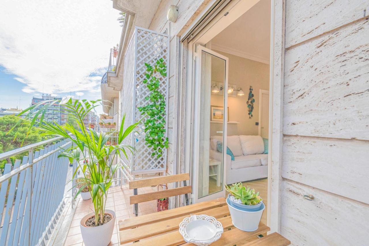 Modern Apartment To Relax In The City Center باري المظهر الخارجي الصورة
